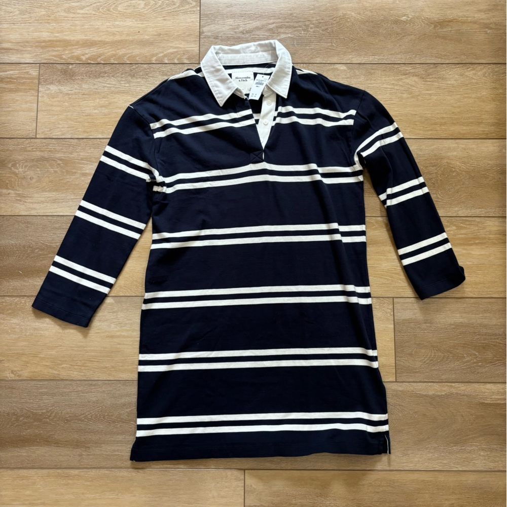 NWT - Abercrombie & Fitch Navy and White Striped Polo Dress - Small Tall